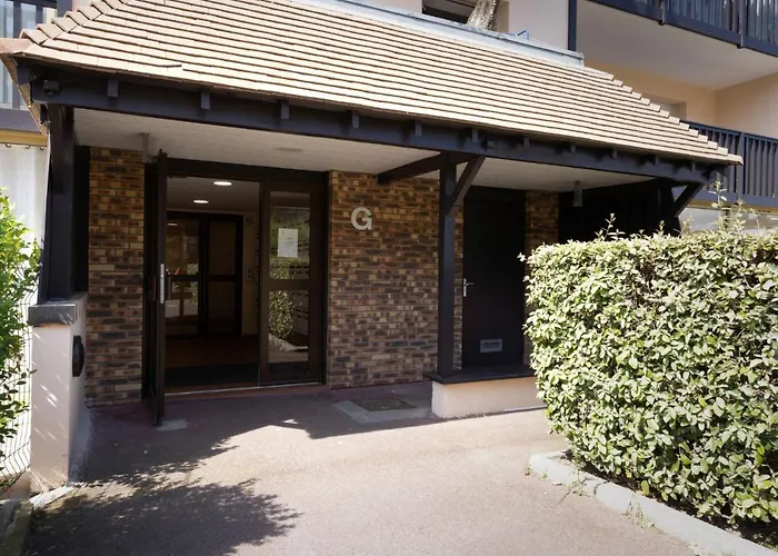 Le Grand Cap-14 By Interhome Lejlighed